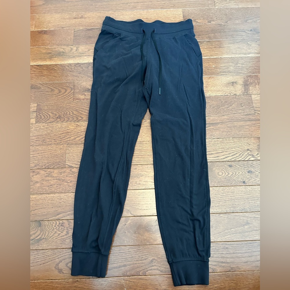 Lululemon joggers